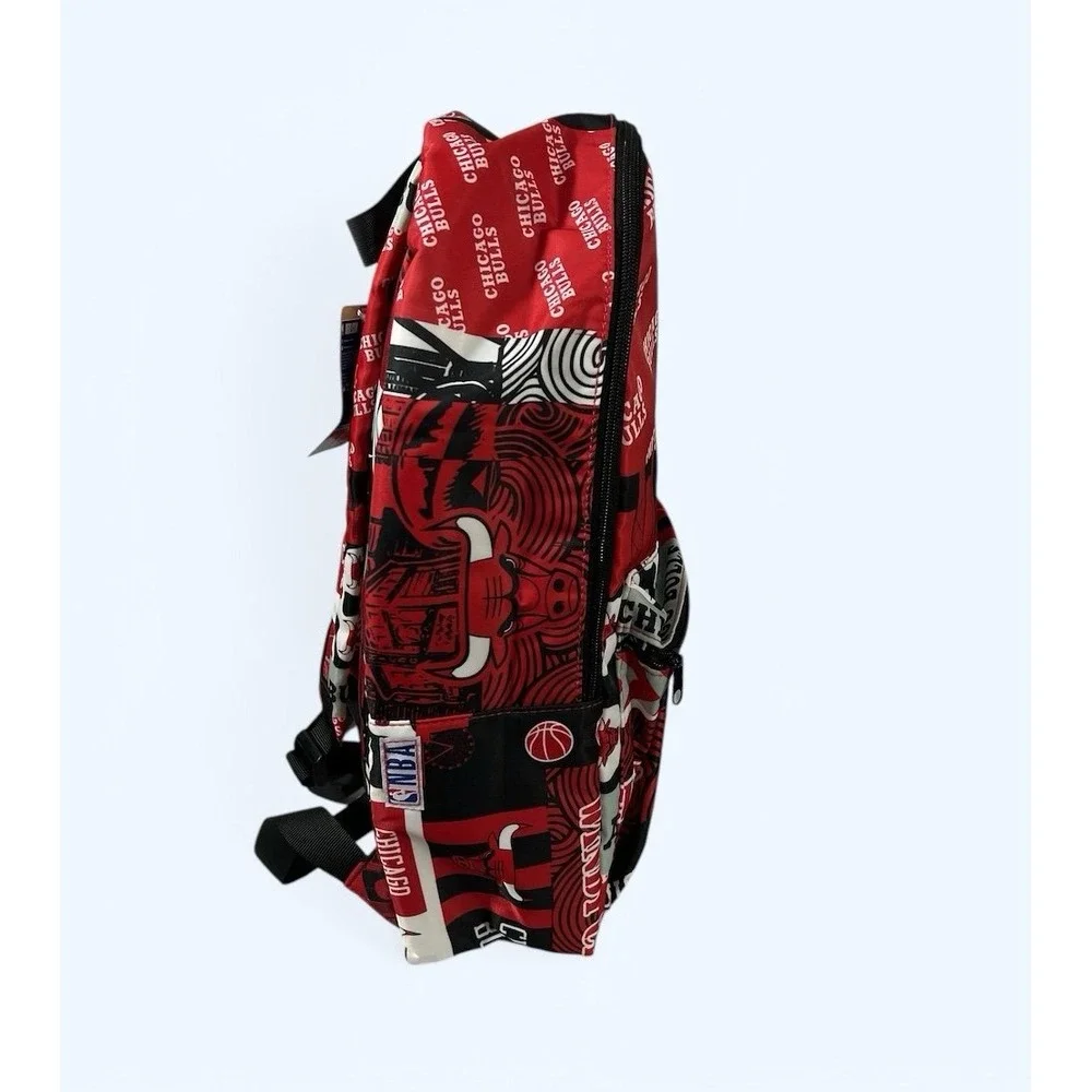 CHICAGO BULLS BACKPACK NEW!!